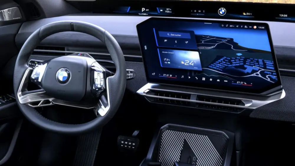 p90626810_highres_the-new-bmw-ix3-50-x-copy-1024x576624398-1