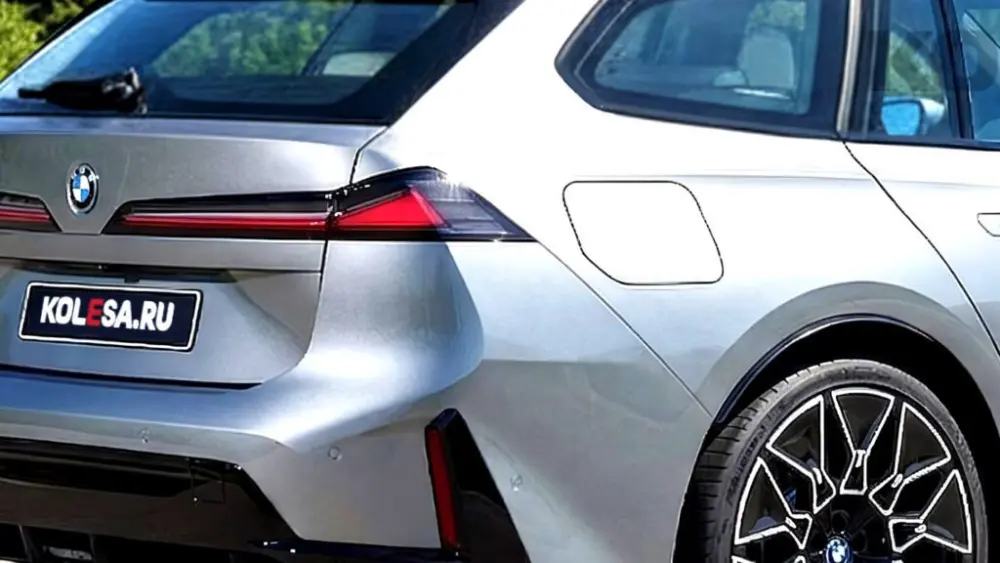 bmw-i3-touring-rear1_upscayl_2x_remacri-4x-copy-1024x57666697-1