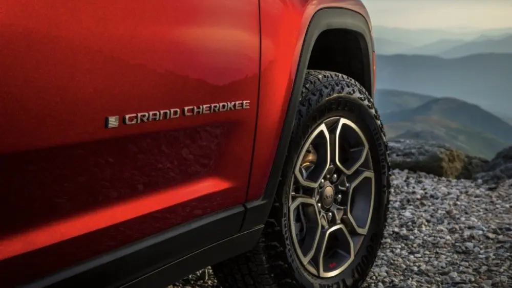 2022-jeep-grand-cherokee112137