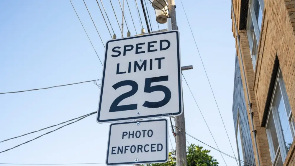 speed-limit-25-sign-with-photo-enforced-warning-on-city-street-with-utility-wires-and-brick-building-san-francisco-california-march-12-2026-photo-by-smith-collectiongadogetty-images-stockpack-gettyima