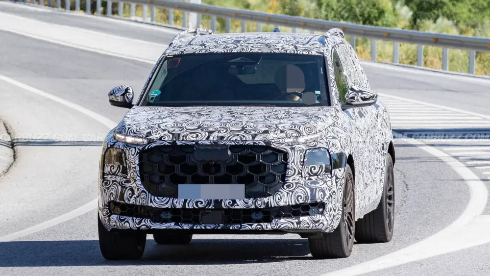 audi-q9-prototype-spy-photo-1247620