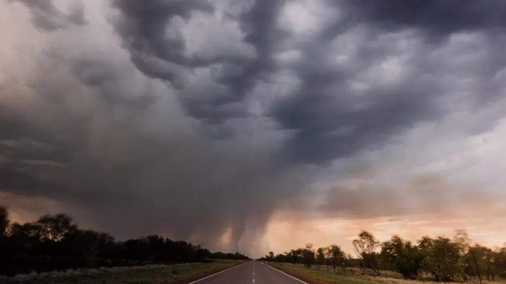 heavy-storm-by-highway