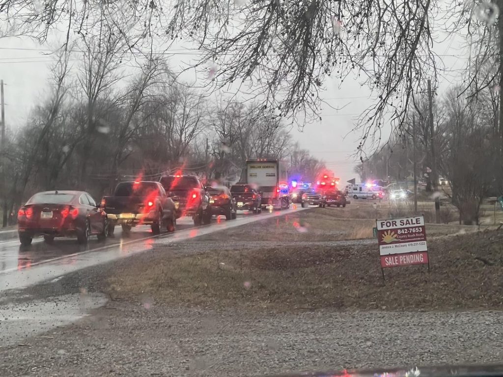 3 Car Accident Just East of Fairfield - Vimarsana News