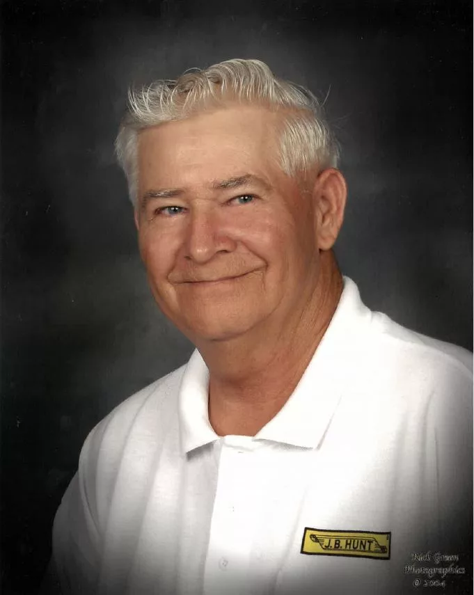 Gary G. Webb, 83, Wayne City WFIW