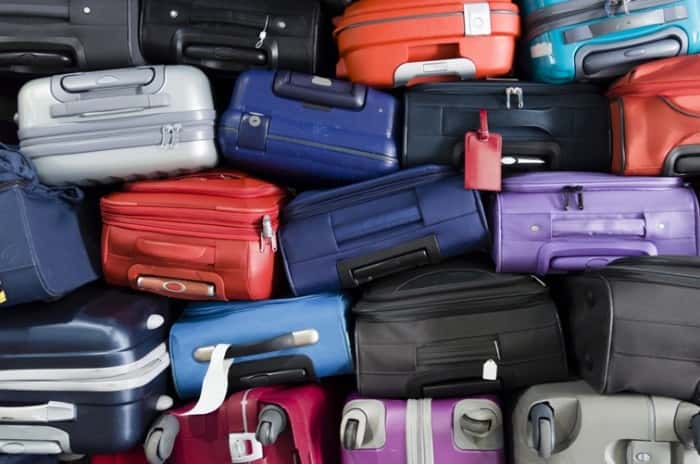 hiddencamerasfindairportworkersstealingluggage-jpg