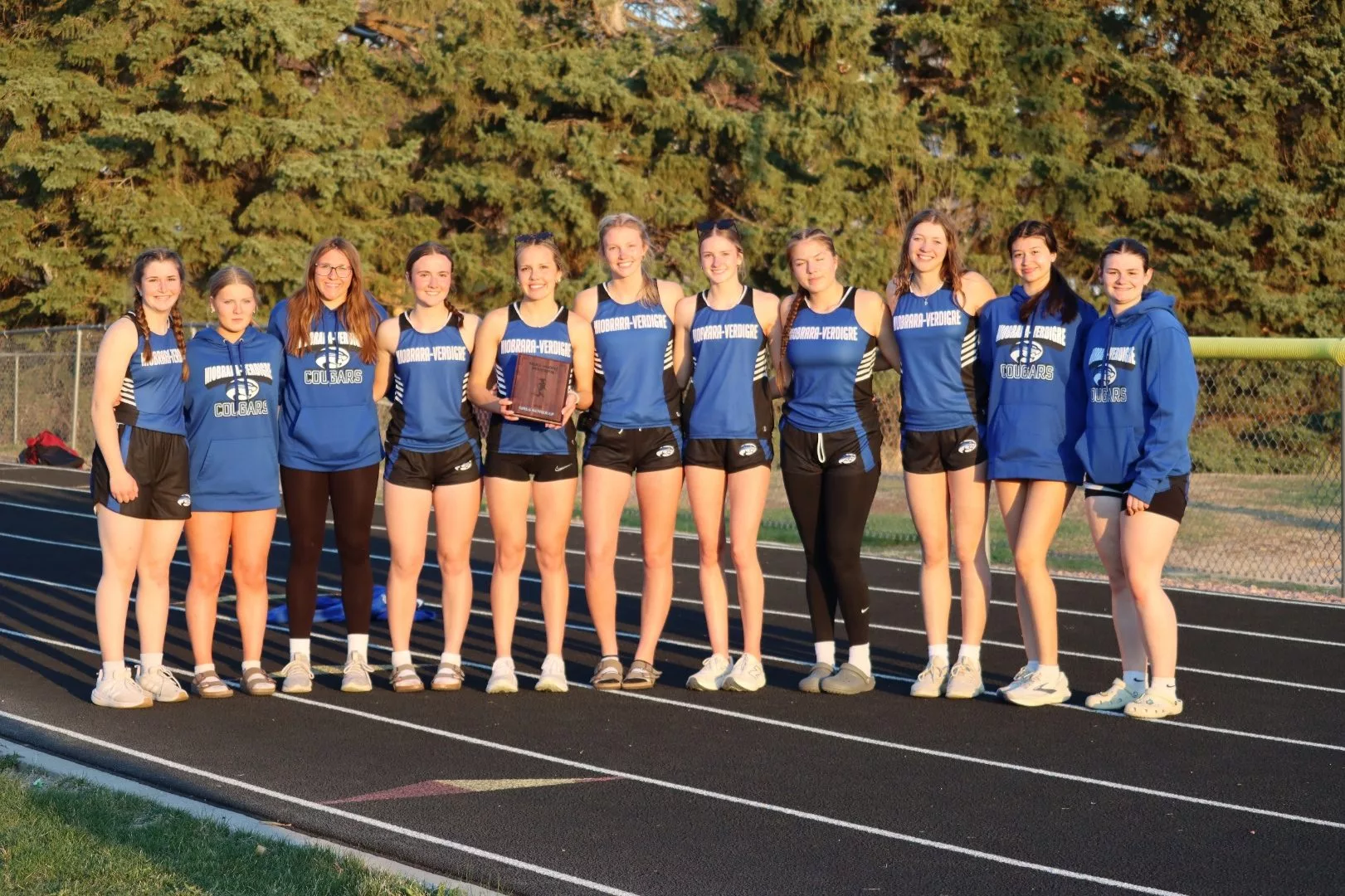 n-v-girls-runners-up-at-n-o-invite