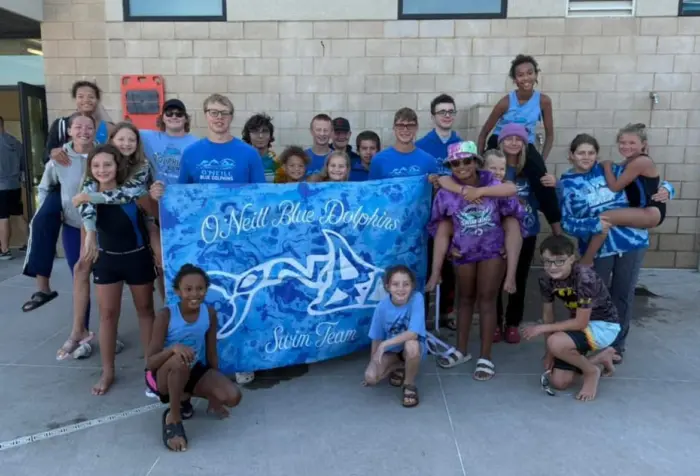 blue-dolphins-team-2025