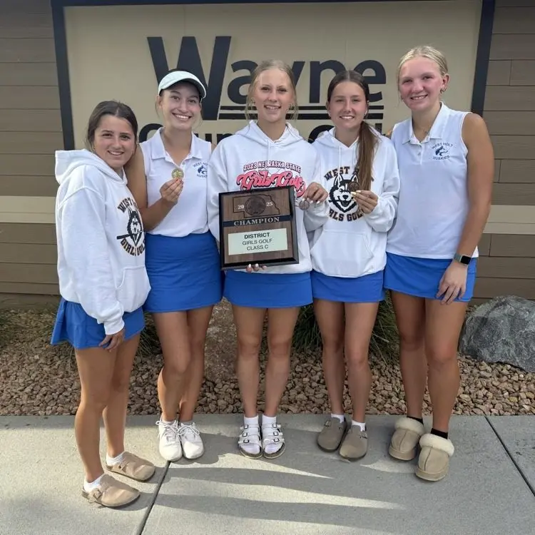 west-holt-girls-district-champs-2025