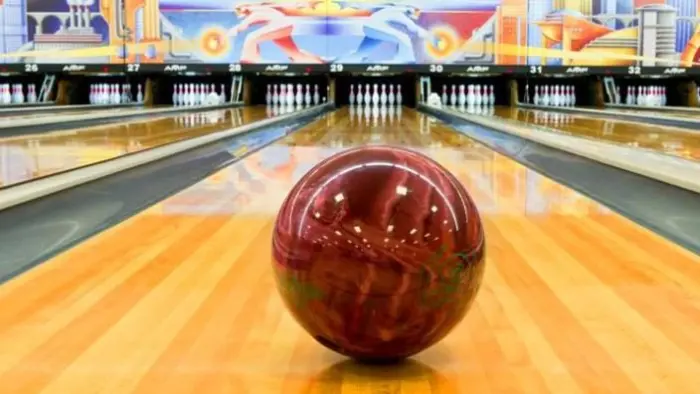stock-bowling-alley