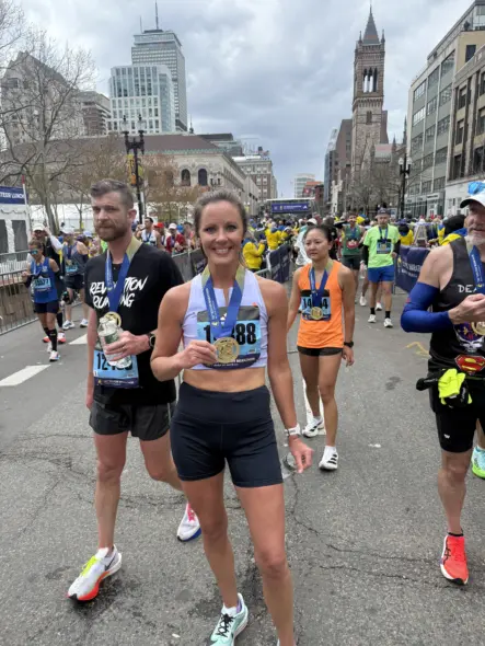leah-chohon-boston-marathon-2026-finish