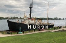 huron-light-ship