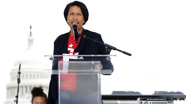 DC mayor announces vaccine mandate for restaurants, bars, starting in January - Vimarsana News