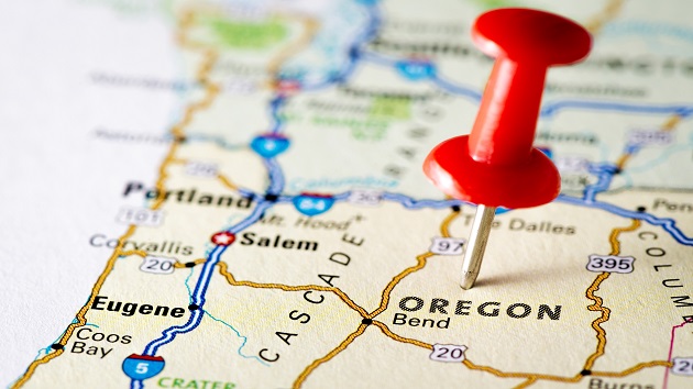Oregon facing extreme fire danger this weekend as several blazes burn - Vimarsana News