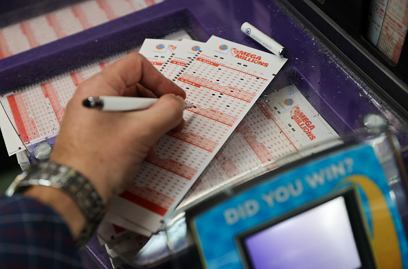 Mega Millions jackpot winning ticket sold in Maine - Vimarsana News