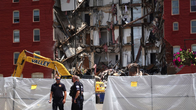Structural engineer reported issues ahead of Iowa building collapse, documents show - Vimarsana News
