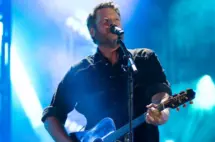 m_blakesheltoncmafest2025abcguitar392306