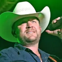 getty_justinmoore_102425580885