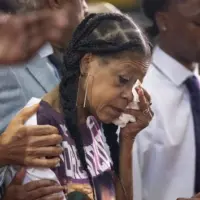 getty_sonya-massey-mother-gty-jt-251022_1761150429158_hpembed_3x2161149