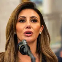 getty_alina-habba-gty-jef-25113_1763056798594_hpmain634185