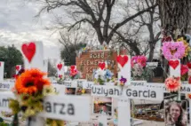 news_uvaldeshooting_010926291440