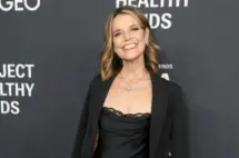 getty_savannahguthrie_2326892203