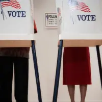 gettyrf_11922_votingboothindoor2028129383560