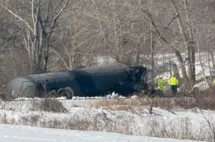 news_trainderailment_2526730997