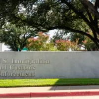 getty_icedallas_031626813566