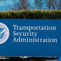 getty_tsasign_33026995098