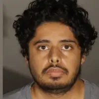 news_burbankpdstabbingsuspect_042126564488