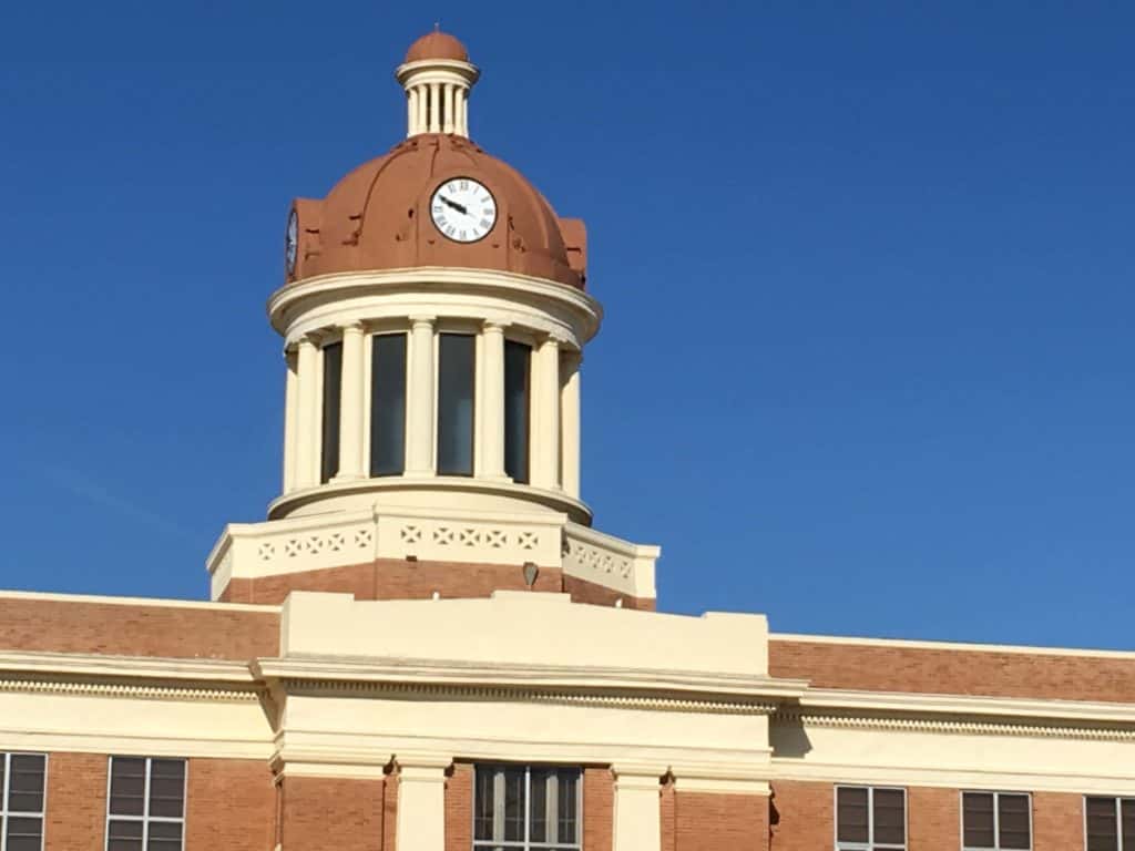 Beckham County Courthouse Closed To The Public KECO 96 5