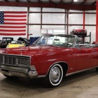 1968-ford-galaxie-candy-apple