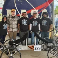 2504161132_1364891