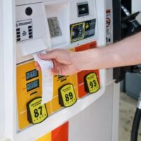 gettyimages_gaspump_09292390343-jpg-2