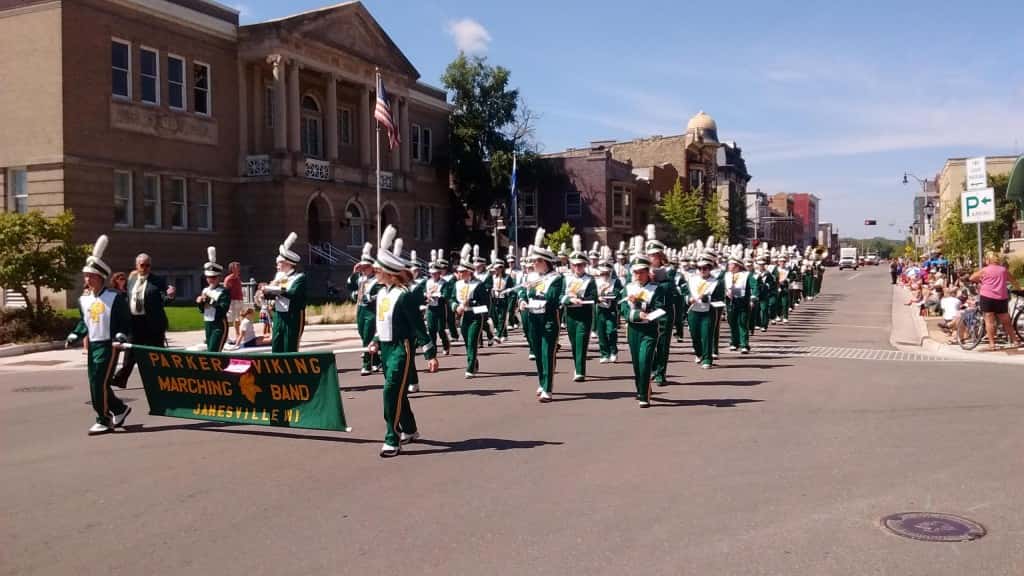 Labor Day Parade returns to downtown Janesville WCLO