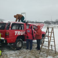 truck-on-ice-set-up-020718