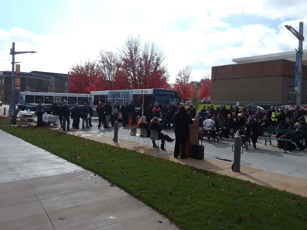 Janesville displays new busses WCLO