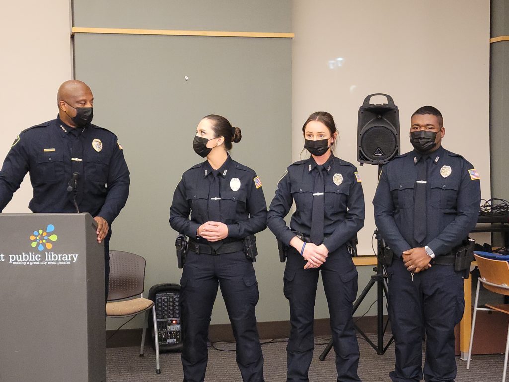Beloit welcomes new police officers - Vimarsana News