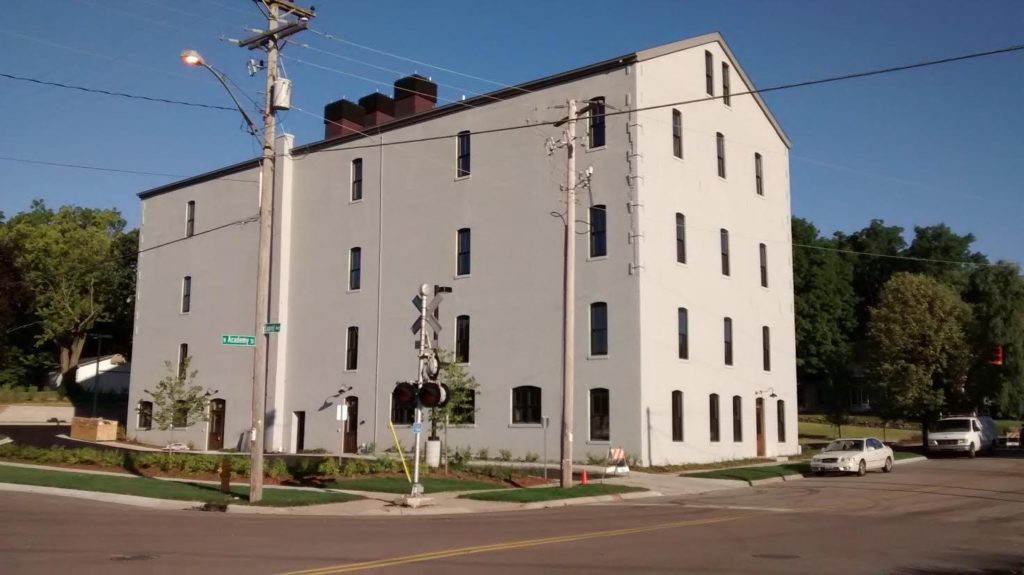 Janesville School Board approves partnership for coworking space - Vimarsana News