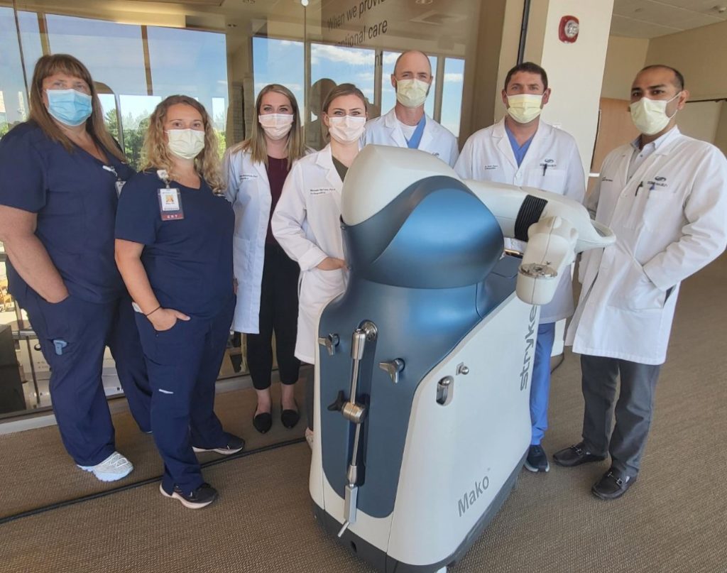 The SSM Health Janesville team celebrates Orthopedic milestone - Vimarsana News