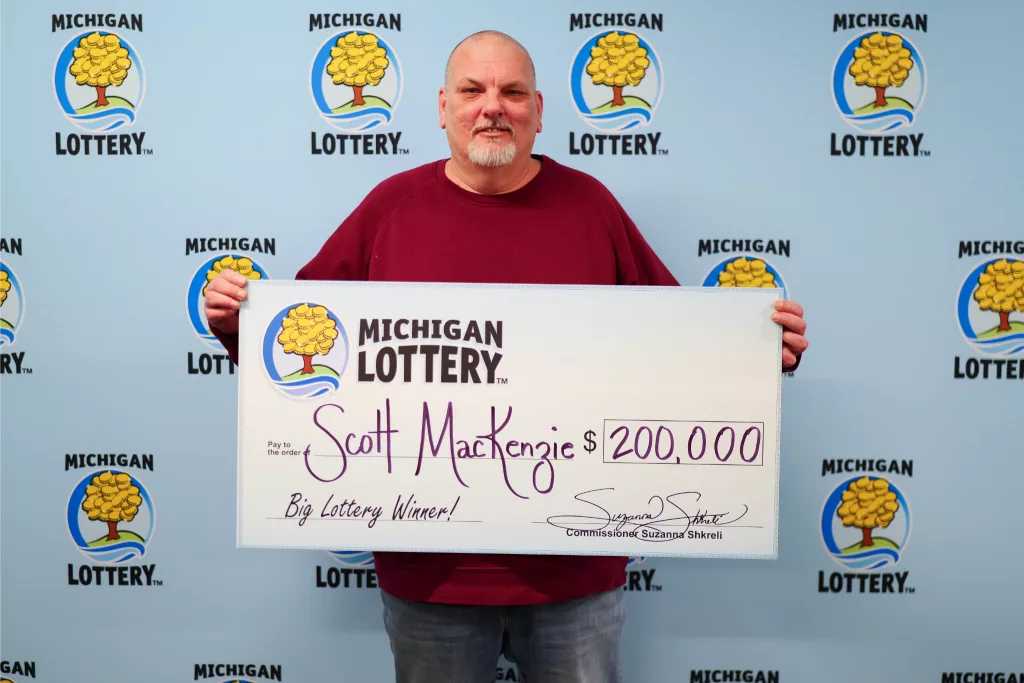 St. Clair County Man Wins $200,000 Powerball Prize From The Michigan 