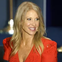 conwaykellyanne_072622gn_w870360