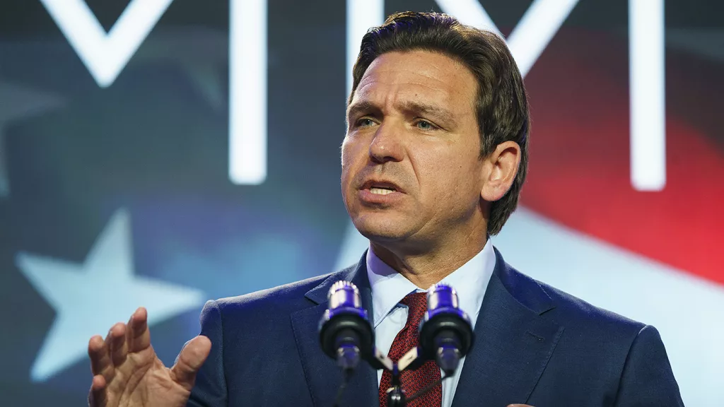 DeSantis rips Trump for remarks about debating Clinton after 'Access ...
