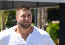 getty_083116_tebow