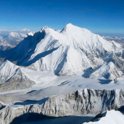 viewfrommakalu-ht-rc-220211_1644612172248_hpembed_23x16_99228129