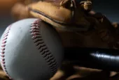 gettyrf_122822_baseballbatglove772668