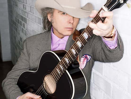 DWIGHT YOAKAM in Peoria