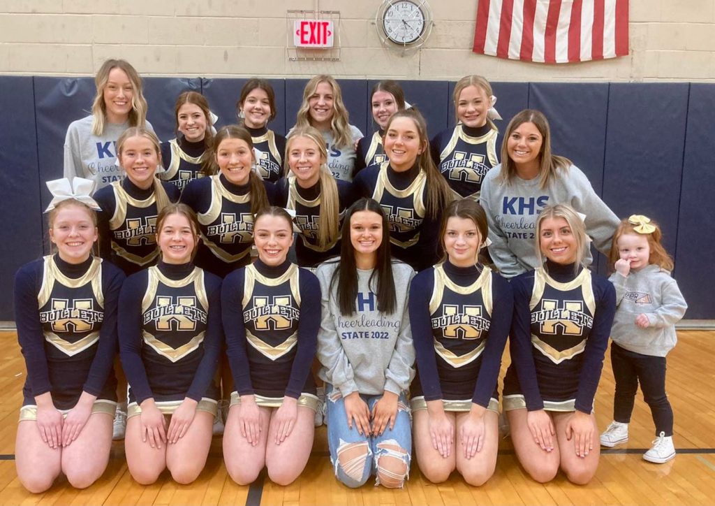 Knoxville Blue Bullets Cheerleading Win Hometown Heroes of the Week!!! Country 94.9 FM 95