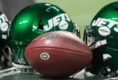 New York Jets Helmet - week #3 of the 2019 NFL Pre-Season Game Atlanta Falcons Host the New York Jets on Thursday August 15th 2019 at the Mercedes Benz Stadium in Atlanta Georgia USA