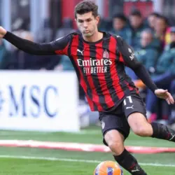 Christian Pulisic (AC Milan) dribbles in front court in the first half during soccer game AC Milan vs Hellas Verona^ Serie A Enilive 2025-2026 day 17 at San Siro Stadium Italy^ Milan^ 2025 12 28: